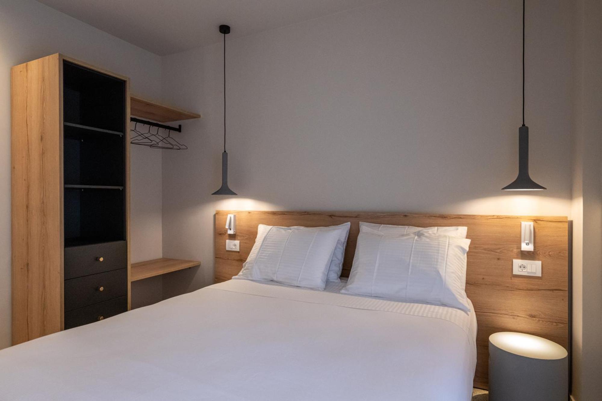 Asklipiou Cube - Kalamata Mediterranean Suites المظهر الخارجي الصورة